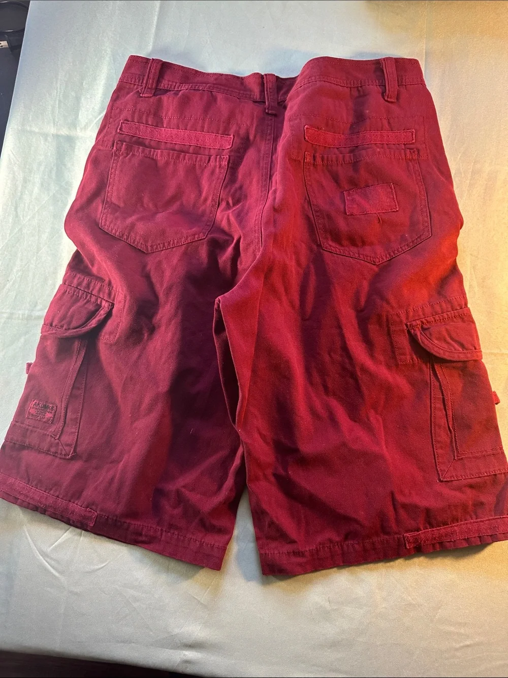 Akademiks Men's Burgundy Cargo Shorts
